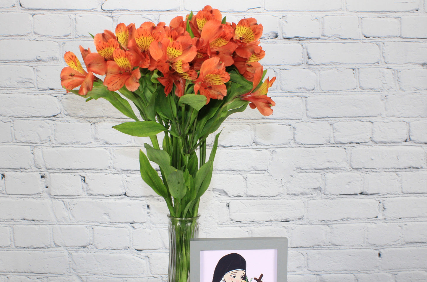 Fresh & Natural Alstroemeria - Orange