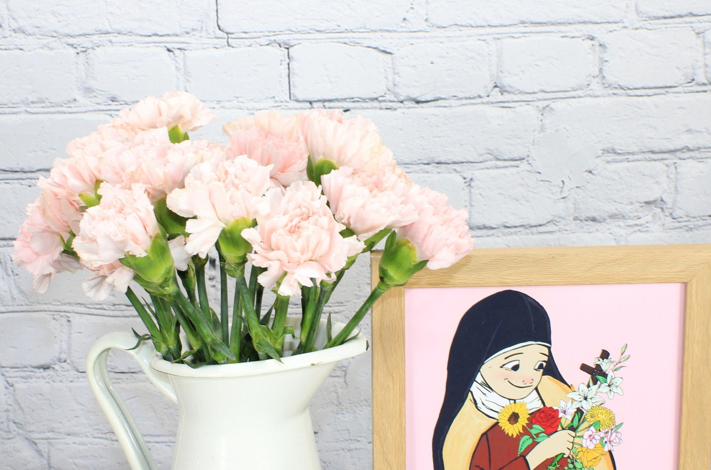 Fresh & Natural Carnations - Light Pink