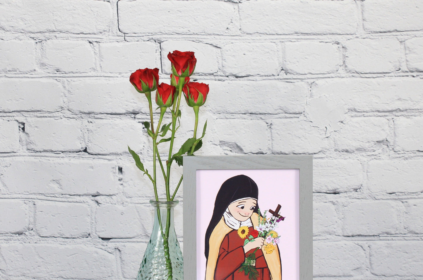 Fresh & Natural Spray Rose - Red